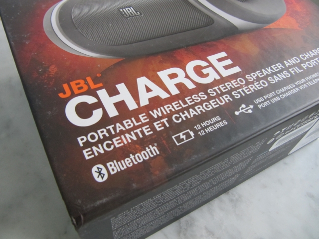 Аудиосистема JBL Charge.