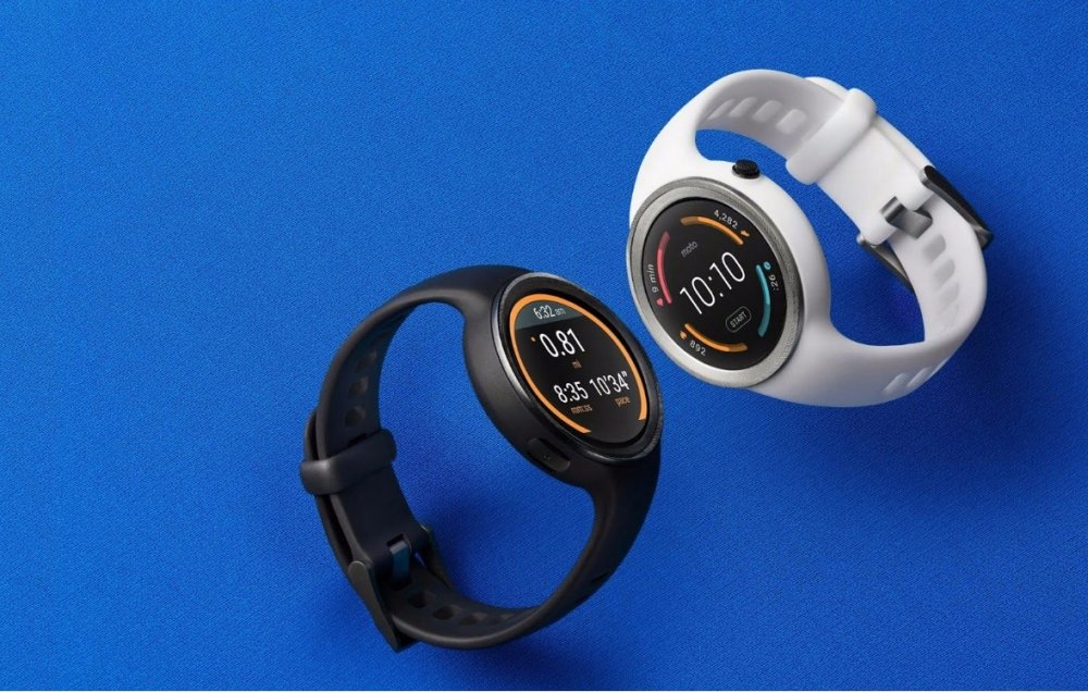 Motorola представила часы Moto 360 Sport.