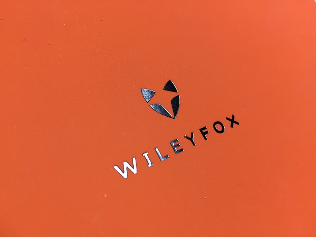 Смартфон WileyFox Storm.
