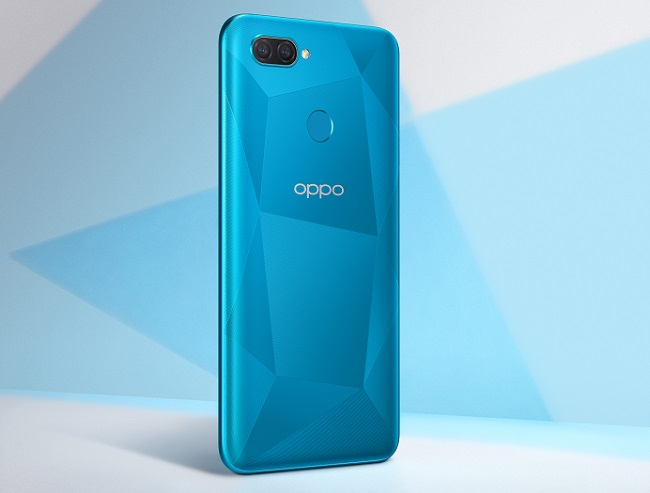 Представлен смартфон OPPO A12.