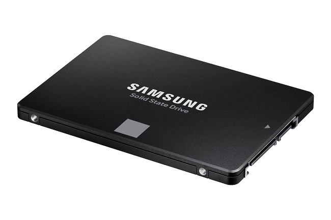 Новый SSD-накопитель Samsung 870 EVO.