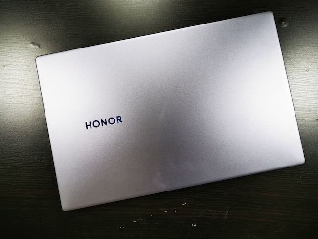 Ноутбук HONOR MagicBook 15 2021.