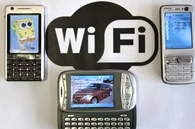 Wi-Fi как продукт или услуга изначально позиционировался на людей, которые владеют или работают с ноутбуком или КПК/