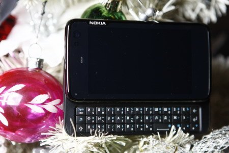 Nokia N900 - самый настоящий компьютер.