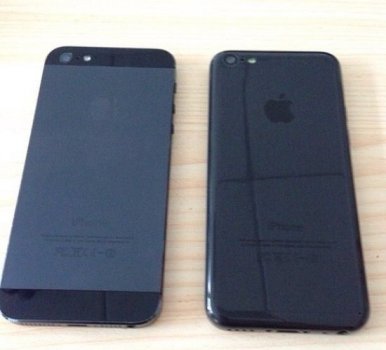 iPhone 5s и iPhone 5c.