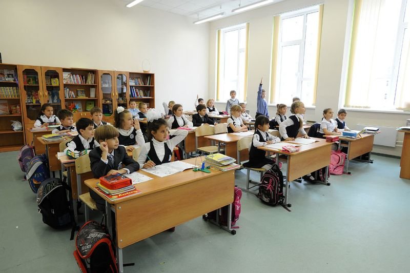 В Екатеринбурге заработала электронная записи детей в 1 класс.