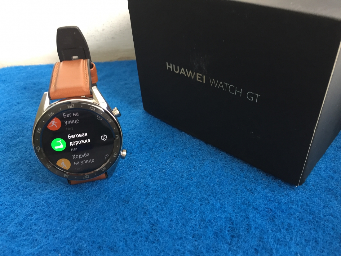 Умные часы Huawei Watch GT.