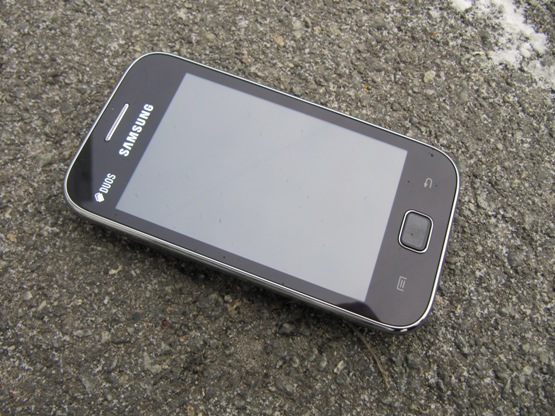 Тест-обзор смартфона с двумя сим-картами Samsung Galaxy Ace Duos.