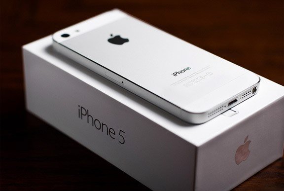Apple iPhone 5 White.