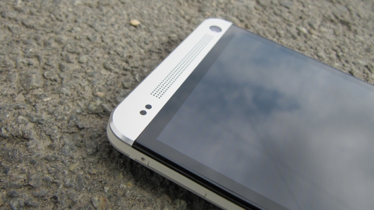 Тест-обзор смартфона HTC One.
