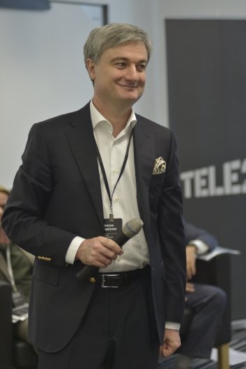 Мамука Мархулия, директор по корпоративным вопросам и правовой поддержке Tele2 Россия.