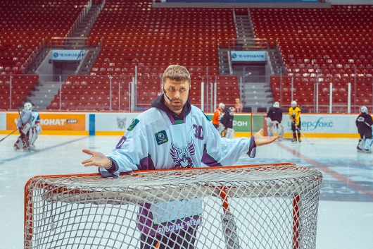 Чемпион мира по хоккею и обладатель Кубка Стэнли, вратарь сборной России Илья Брызгалов.