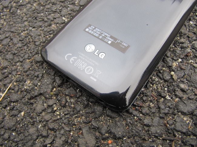 Смартфон LG G2.