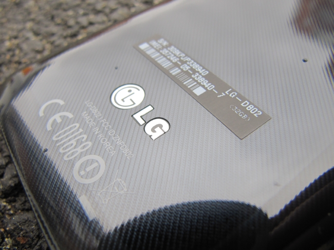 Смартфон LG G2.  Смартфон LG G2.