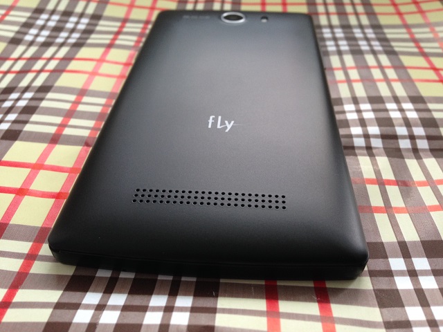 Тест-обзор смартфона Fly ERA Life 7.