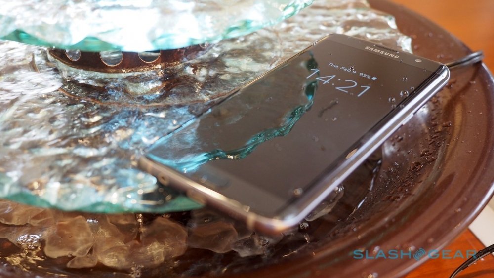 Защита Sansung Galaxy S7 от воды и падений.