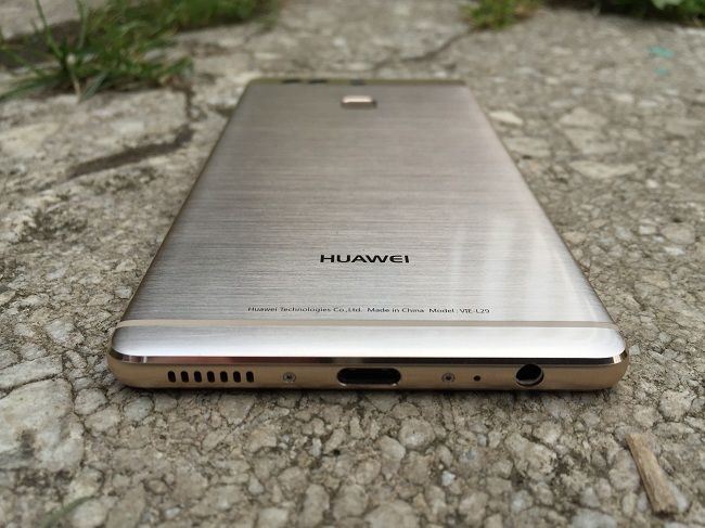 Huawei P9 Plus.