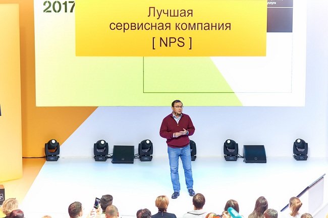 Гендиректор Tele2 Сергей Эмдин о новой бизнес-стратегии оператора на 2017-2021 годы.