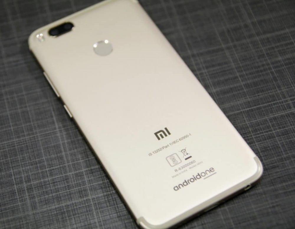 Xiaomi Mi A2.
