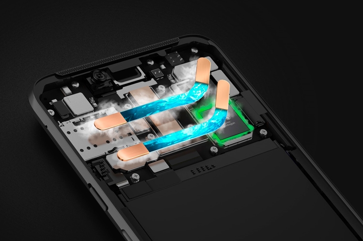 Система охлаждения Xiaomi Black Shark Helo.
