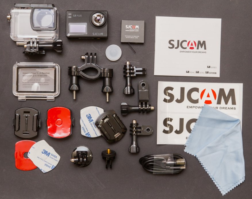 Экшн-камера SJCam SJ8 Plus.