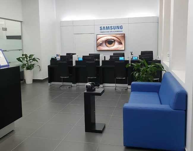 Samsung Сервис Плаза в Екатеринбурге.