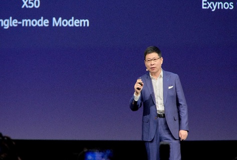 Ричард Ю, глава компании Huawei на презентации нового процессора Kirin 990.