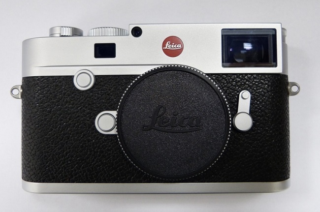 Фотоаппарат Leica M10-R.