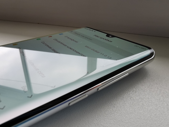 Тест-обзор смартфона Xiaomi Mi Note 10.