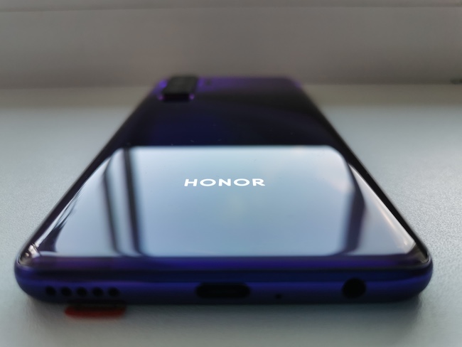Тест-обзор смартфона Honor 30S.