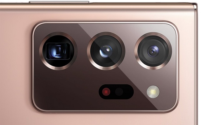Камера смартфона Samsung Galaxy Note 20 Ultra.