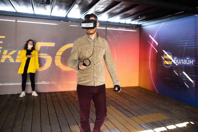«Билайн» запустил сеть 5G в Санкт-Петербурге для тестирования VR и облачных онлайн игр.
