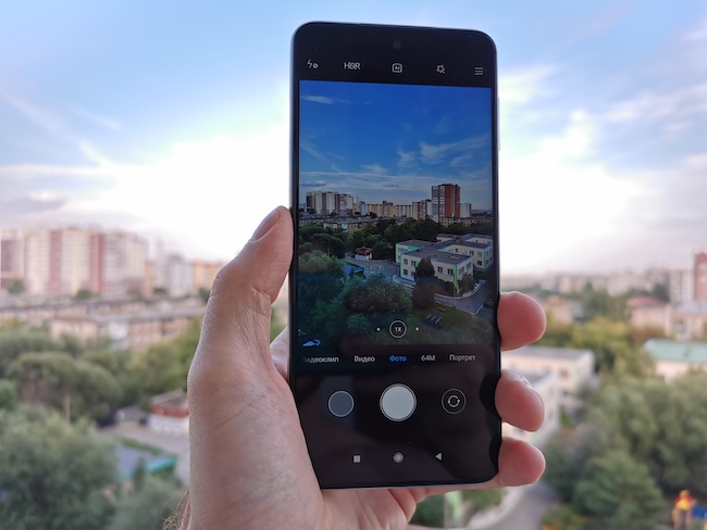 Обзор недорогого смартфона Redmi Note 9 Pro от Xiaomi.