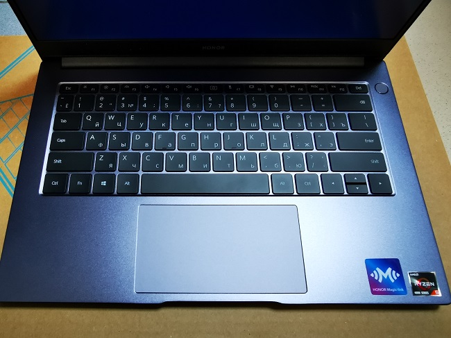 Клавиатура ноутбука Honor MagicBook 14.