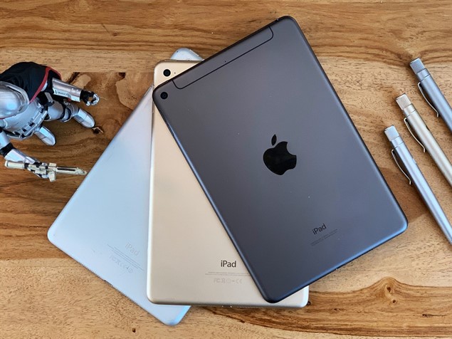 Компактный планшет Apple iPad mini 5 2019.