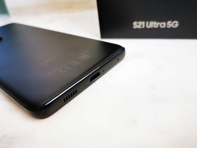 Тест-обзор смартфона Samsung Galaxy S21 Ultra 5G.