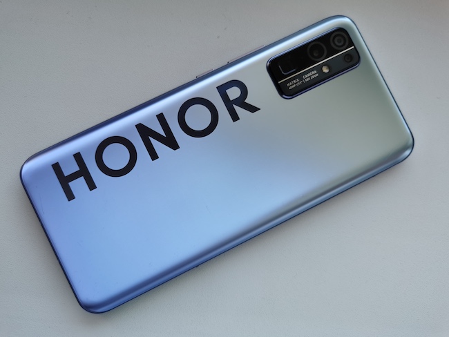 Смартфон Honor 30.