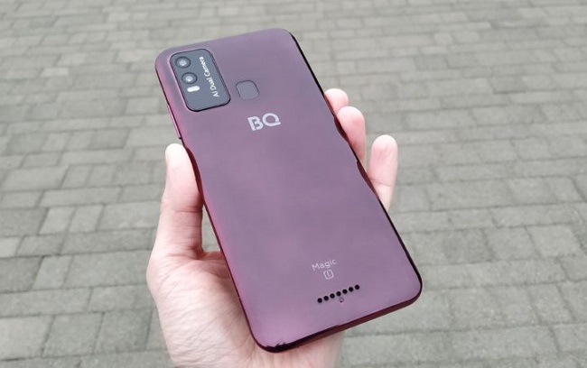 Смартфон на Android: BQ BQ-6630L Magic L.
