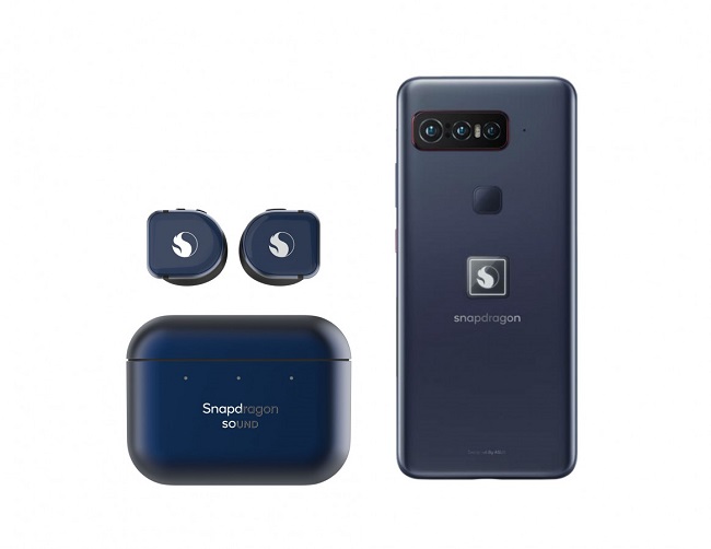 Комплект поставки смартфона Qualcomm Smartphone for Snapdragon Insiders.