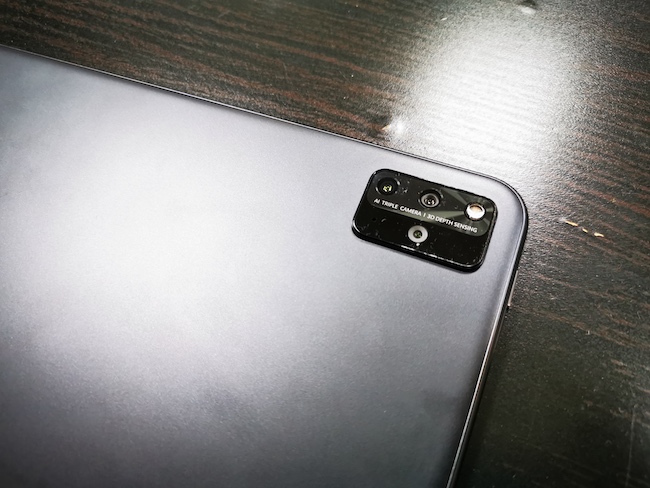 Камера на планшете Huawei MatePad Pro.