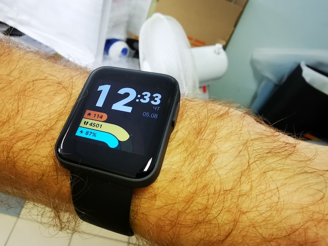 Умные часы Xiaomi Mi Watch Lite.