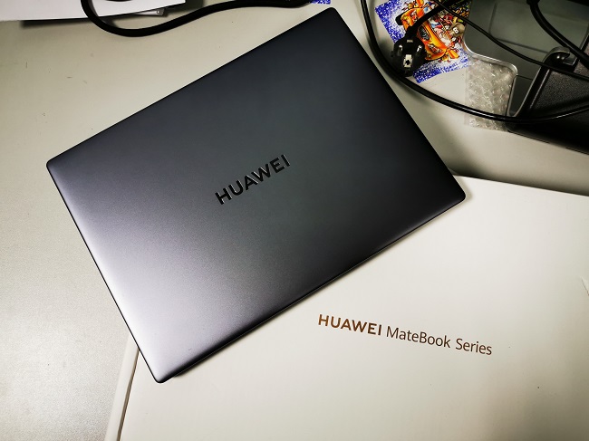 Huawei MateBook 14 AMD модельного ряда 2021.