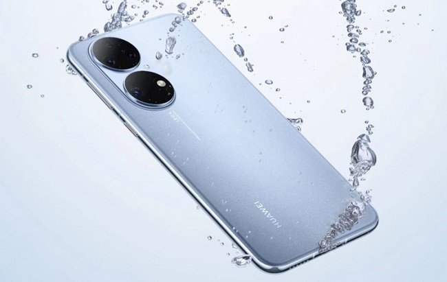 Huawei P50E имеет защиту от воды и пыли.