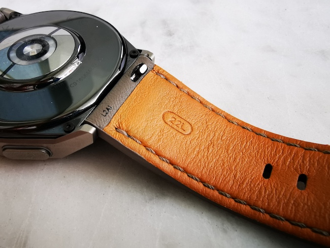 Умные часы Huawei Watch GT 3 Pro.