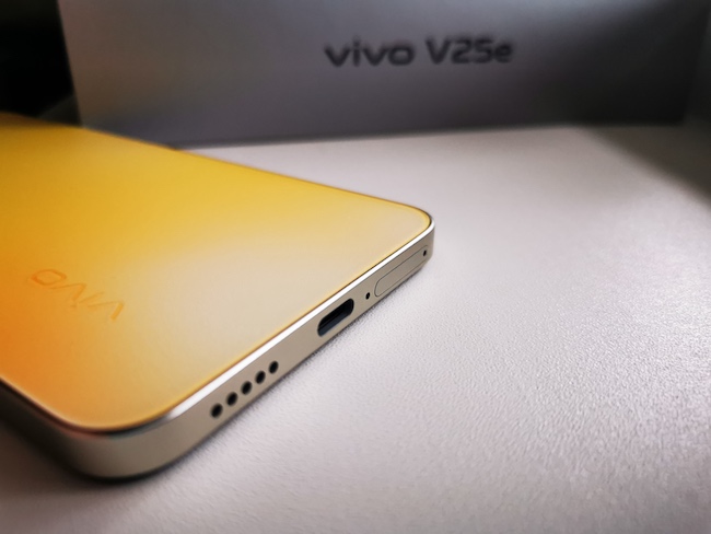 Тест-обзор смартфона Vivo V25e.