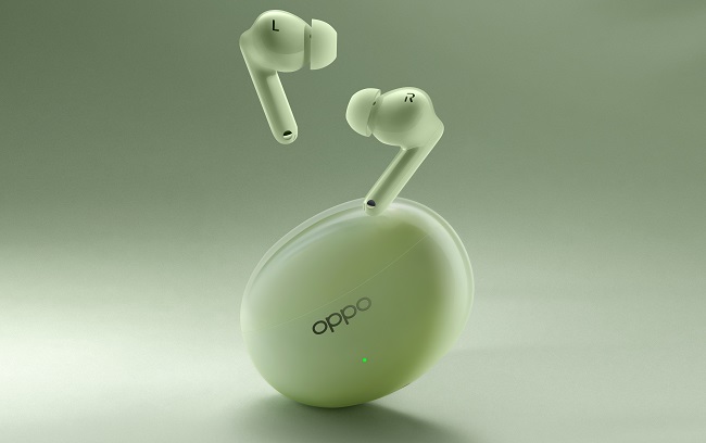 OPPO Enco Air3 Pro в зелёном цвете.