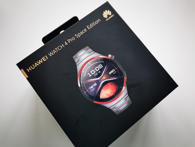 Титановый корпус и eSIM: обзор премиальных часов Huawei Watch 4 Pro Space Edition/