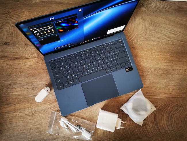 Ноутбук Huawei MateBook X Pro 2024.