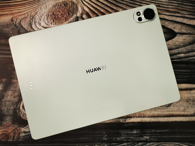 Планшет Huawei MatePad 12 X на базе HarmonyOS 4.2.