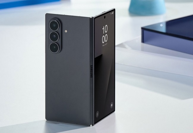 Складной смартфон Samsung Galaxy Z Fold7.